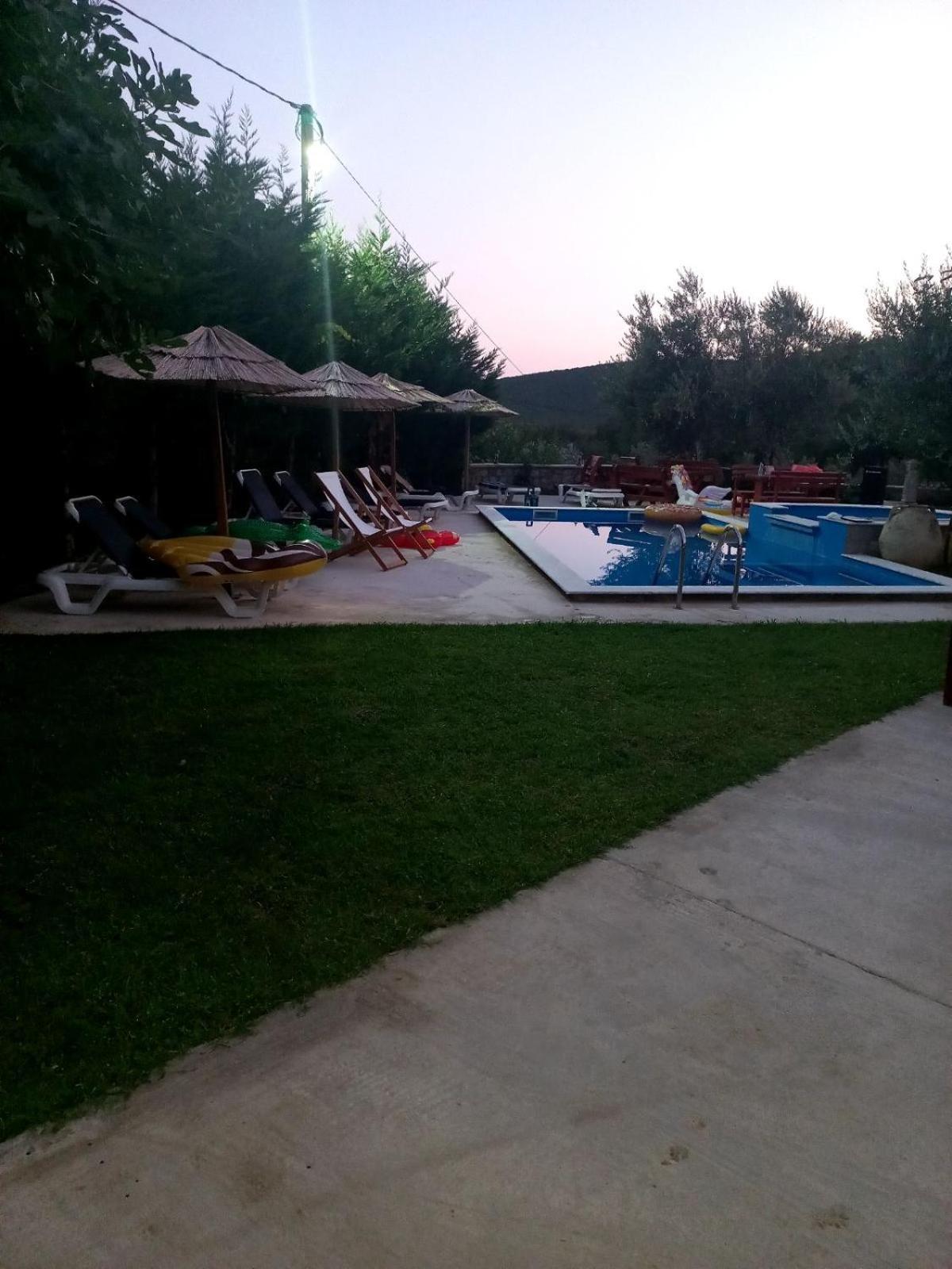 Rustic Villas Barlovic Ulcinj Bagian luar foto