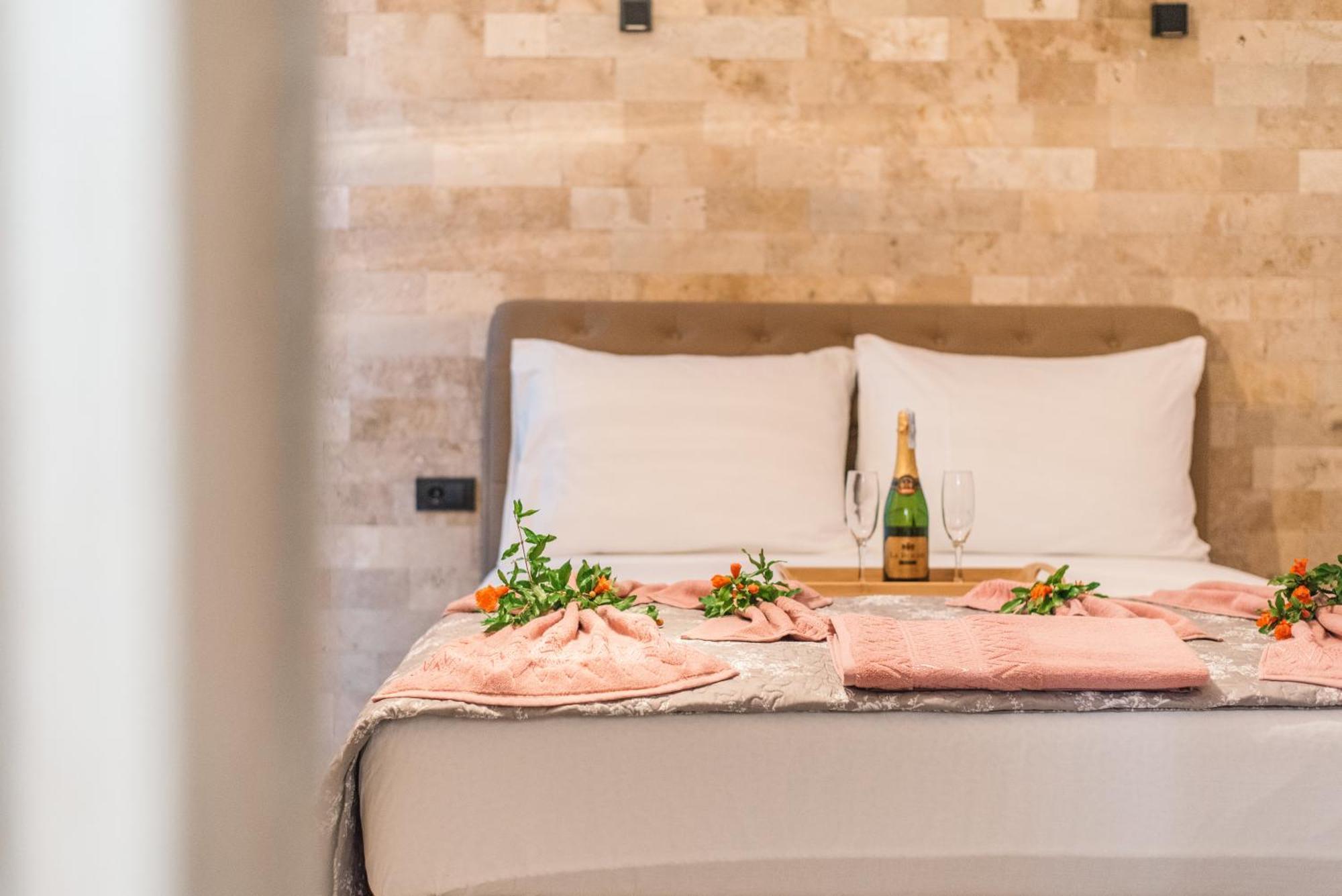 Rustic Villas Barlovic Ulcinj Ruang foto